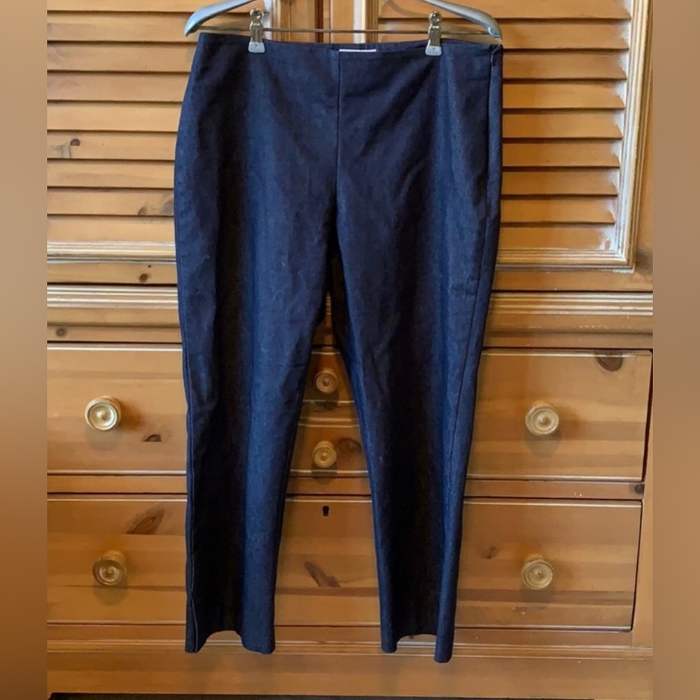 Brooks Brothers 346 Blue Stretch capris size 10